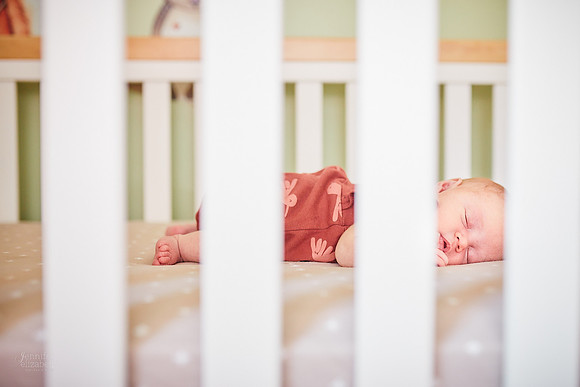 Baby Raylin: Lifestyle Newborn Family Portrait Session in Parma
