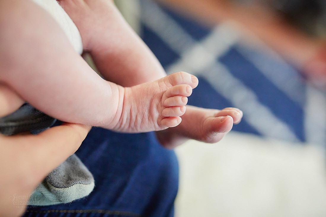 Baby Charlie: Lifestyle Newborn Session in Twinsburg, Ohio