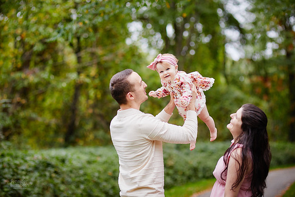 The R/G Family: Portrait Session at Chagrin River Park in Willoughby
