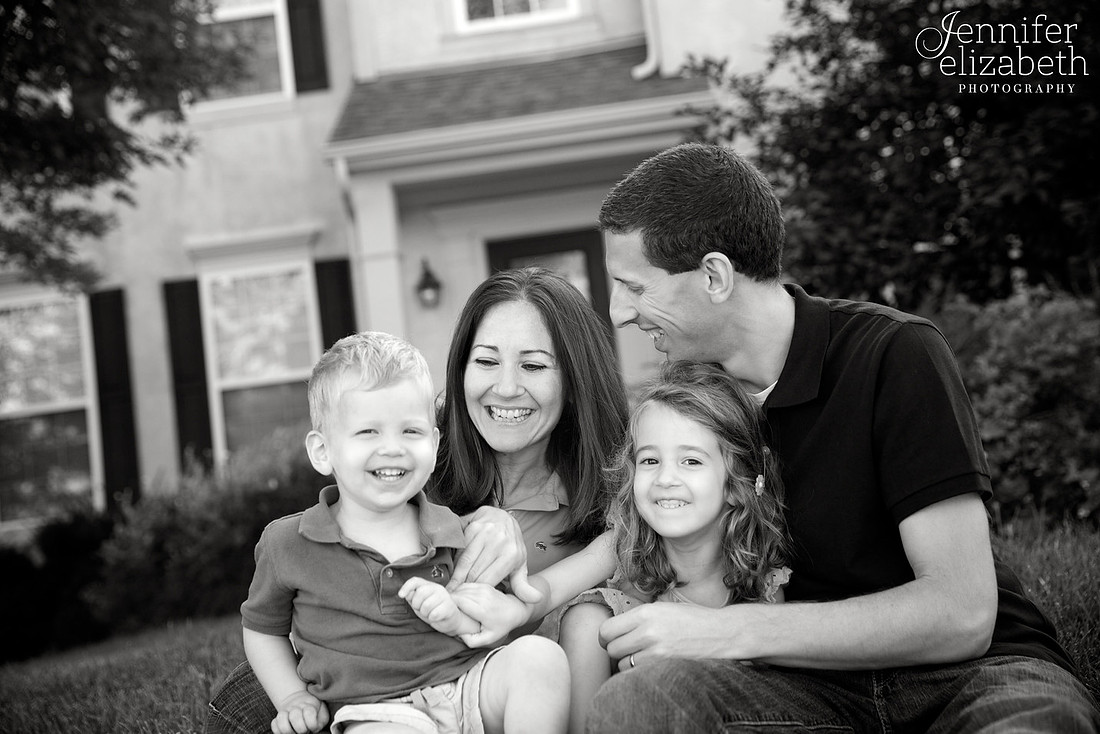 Family Portrait Session in Dublin, Ohio