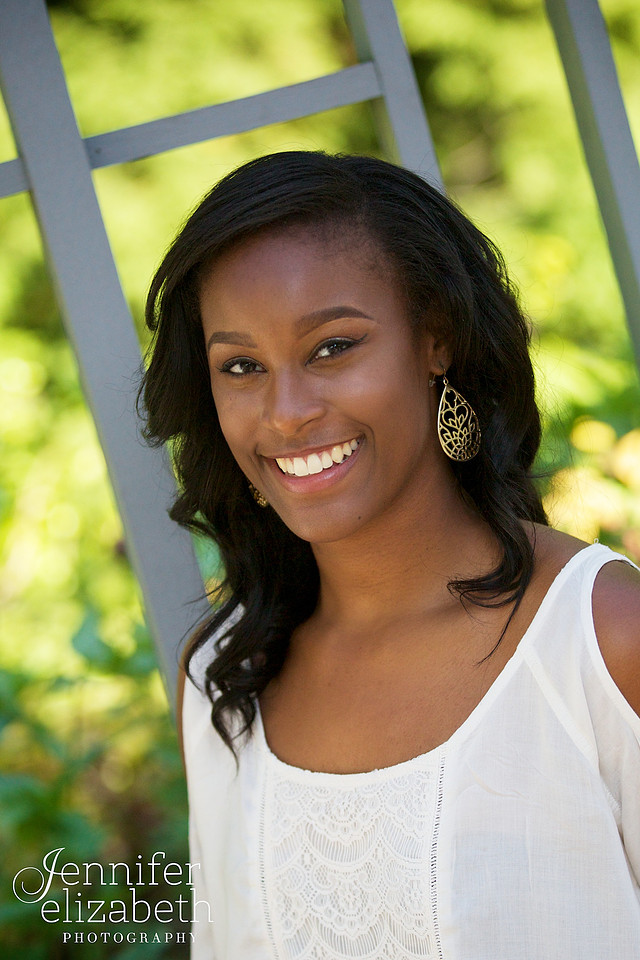 Carly's Senior Portrait Session in Columbus, Ohio