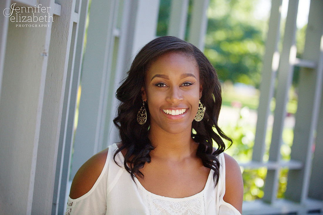 Carly's Senior Portrait Session in Columbus, Ohio
