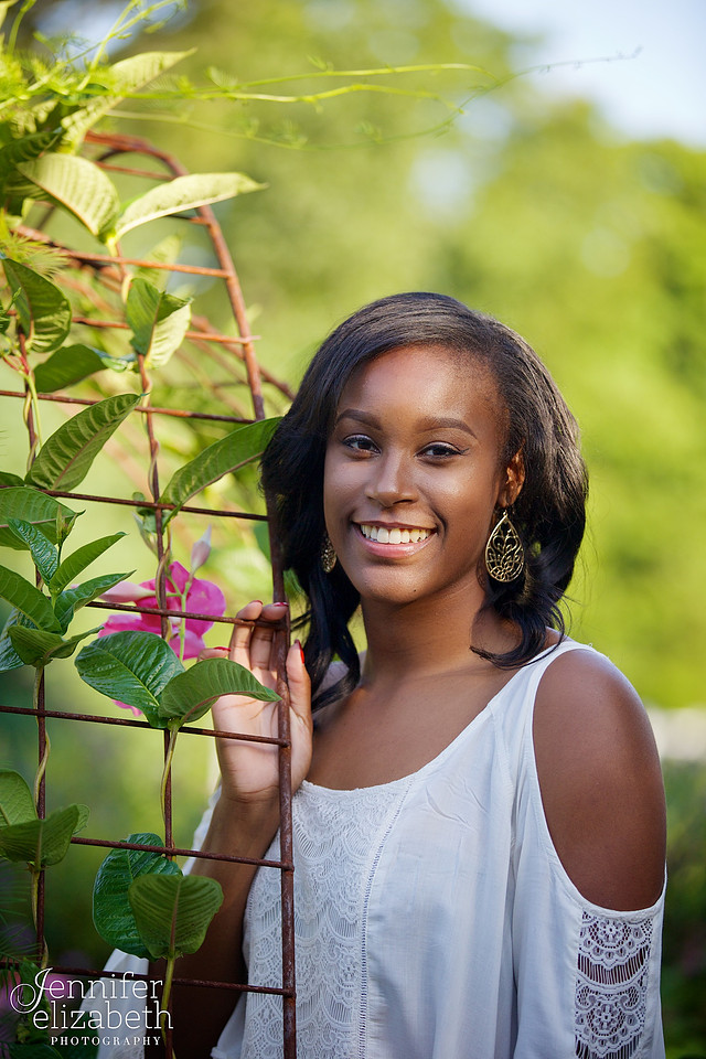 Carly's Senior Portrait Session in Columbus, Ohio