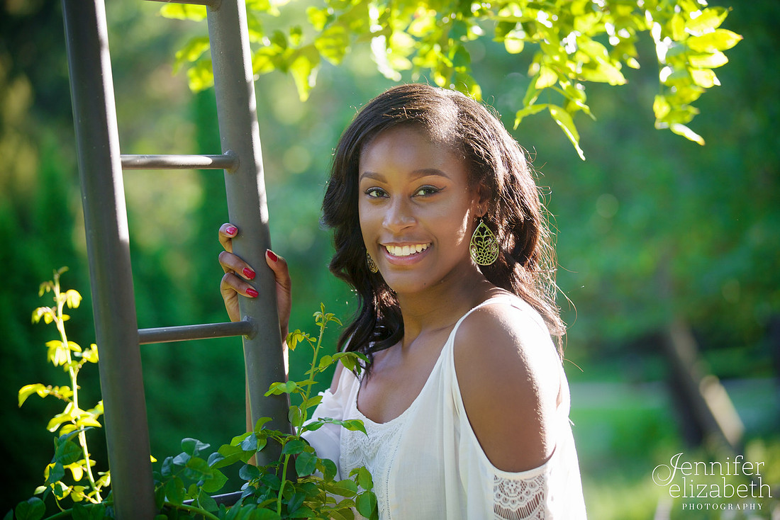 Carly's Senior Portrait Session in Columbus, Ohio