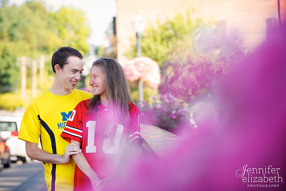Bethany & Brett: Engagement Session in Chagrin Falls, Ohio