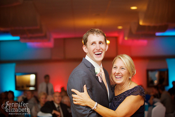 Sandy & Andrew: Wedding in Cleveland, Ohio