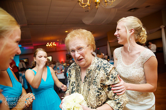 Sandy & Andrew: Wedding in Cleveland, Ohio