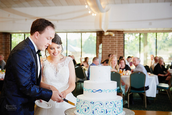 Katherine & Nathan: Wedding at Donauschwaben's German-American Cultural Center in Olmsted Falls