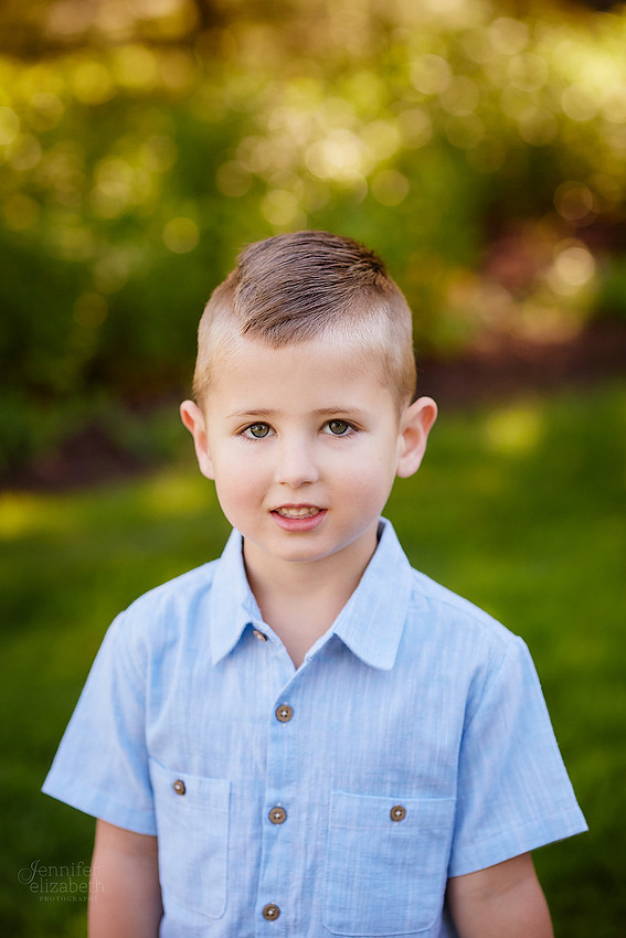 The S Family: Backyard Portrait Session in Solon