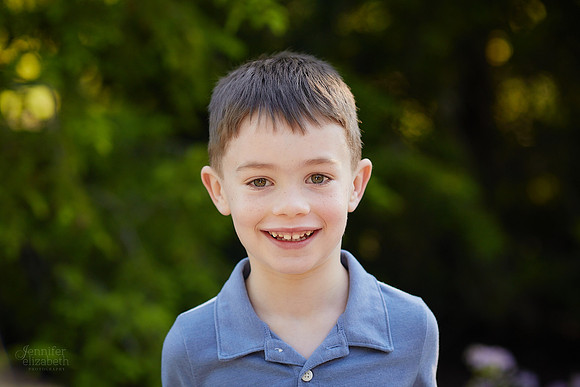 The S Family: Backyard Portrait Session in Solon