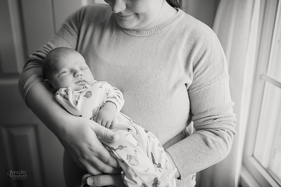 Baby Theodore: Lifestyle Newborn Session in Twinsburg