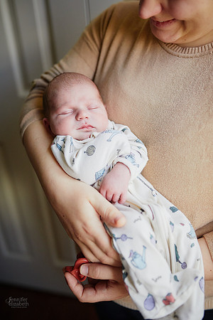 Baby Theodore: Lifestyle Newborn Session in Twinsburg