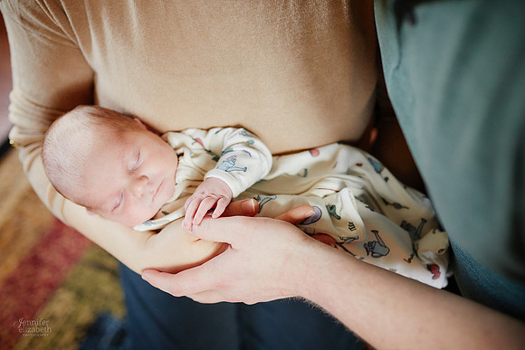 Baby Theodore: Lifestyle Newborn Session in Twinsburg