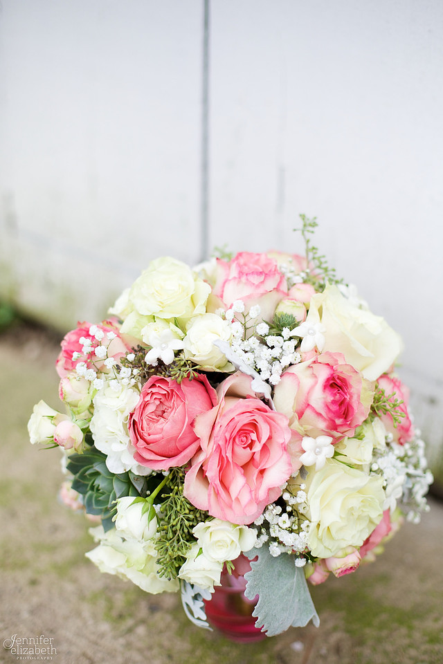 Heather and Luke: Wedding at Pinehill Sauers Farm