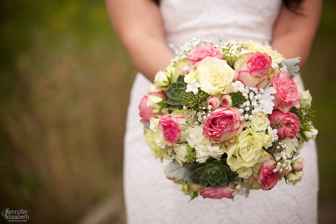 Heather and Luke: Wedding at Pinehill Sauers Farm