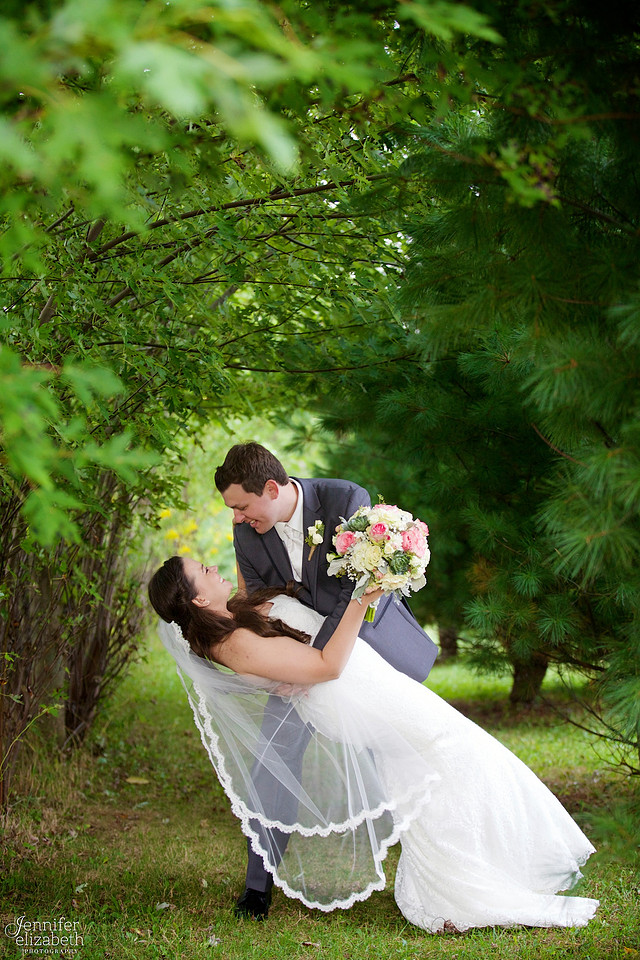 Heather and Luke: Wedding at Pinehill Sauers Farm