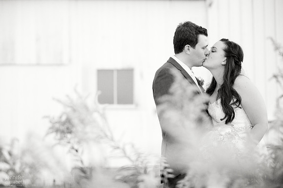 Heather and Luke: Wedding at Pinehill Sauers Farm