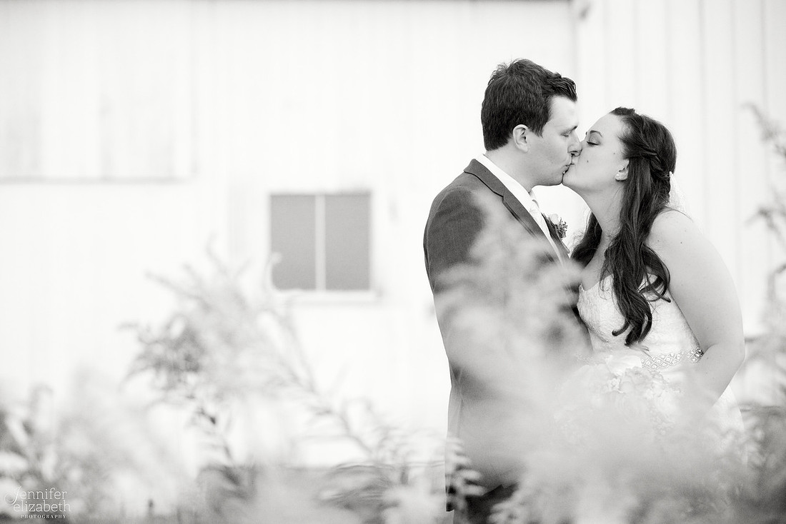 Heather and Luke: Wedding at Pinehill Sauers Farm