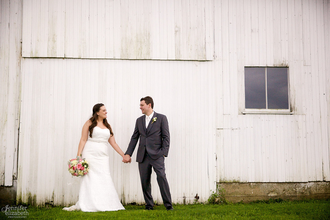 Heather and Luke: Wedding at Pinehill Sauers Farm
