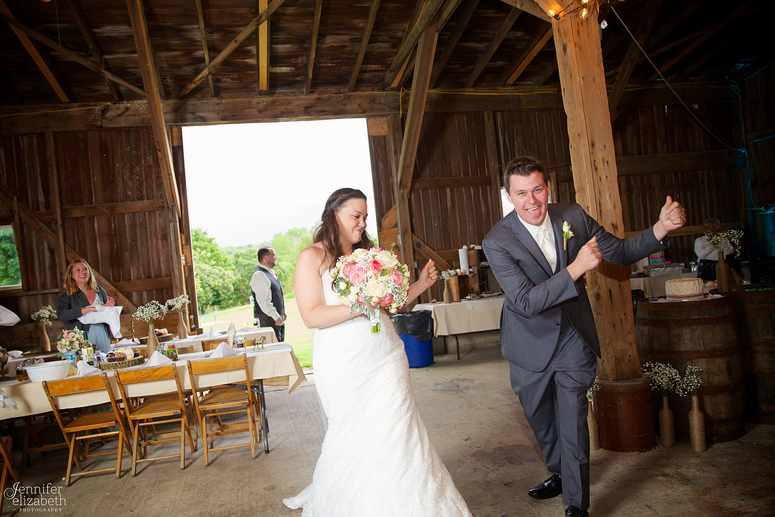 Heather and Luke: Wedding at Pinehill Sauers Farm