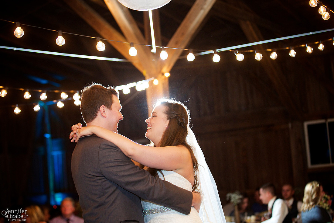 Heather and Luke: Wedding at Pinehill Sauers Farm