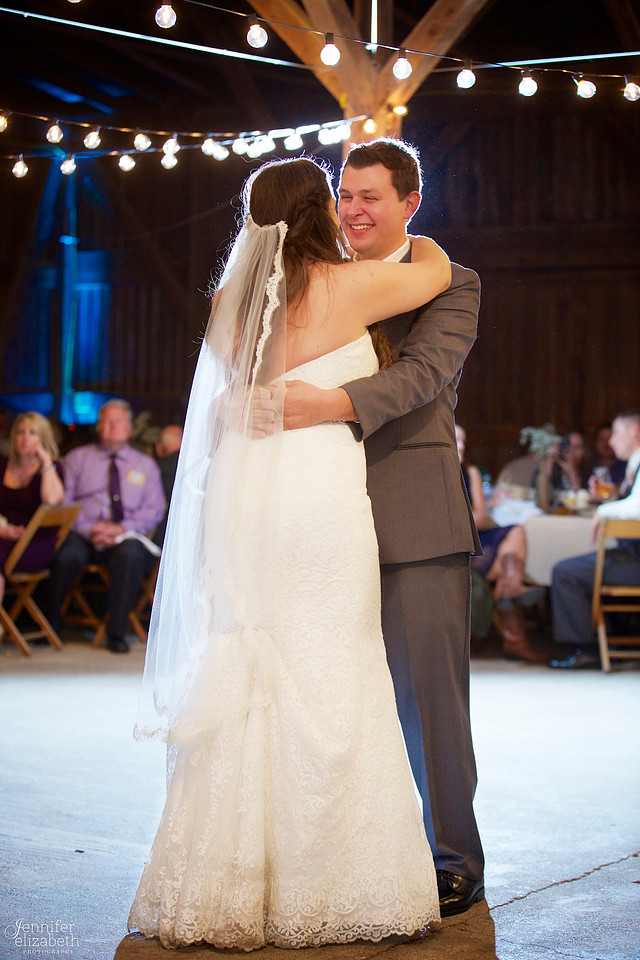 Heather and Luke: Wedding at Pinehill Sauers Farm