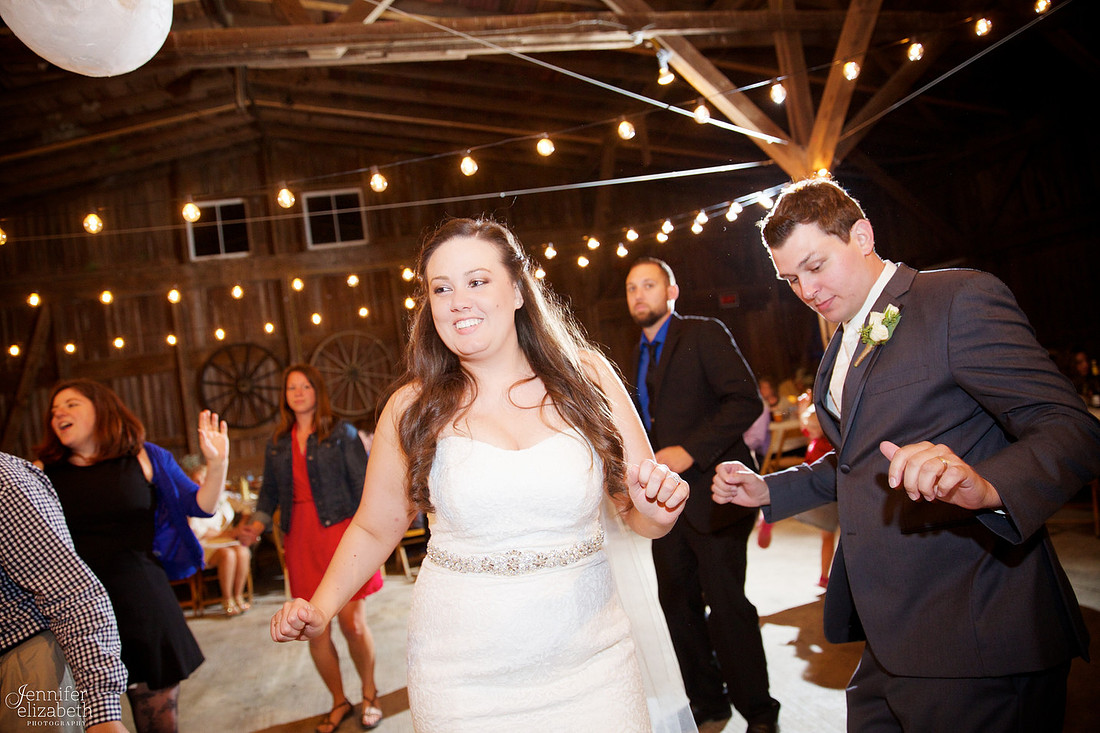 Heather and Luke: Wedding at Pinehill Sauers Farm