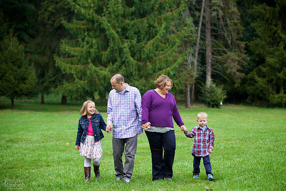 The D Family: Family Portrait Session in Jeffrey Park in Bexley, Ohio