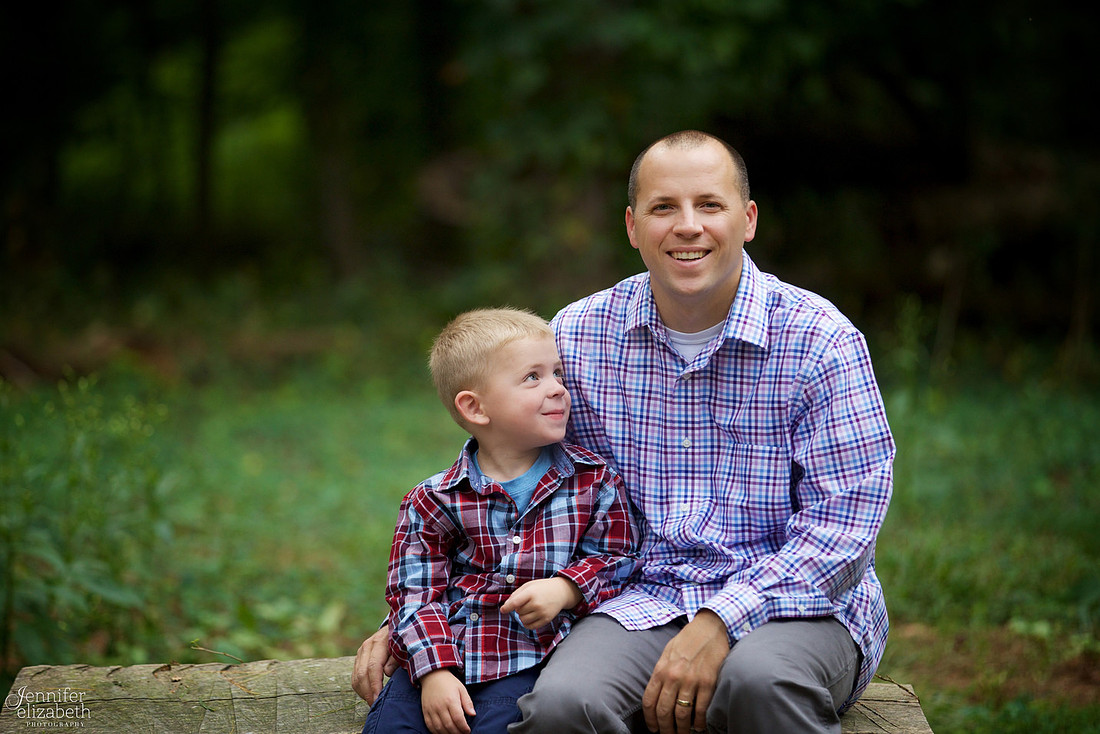 The D Family: Family Portrait Session in Jeffrey Park in Bexley, Ohio