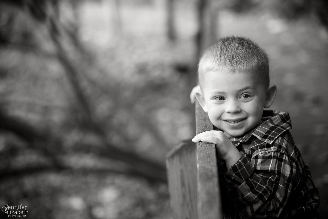 The D Family: Family Portrait Session in Jeffrey Park in Bexley, Ohio