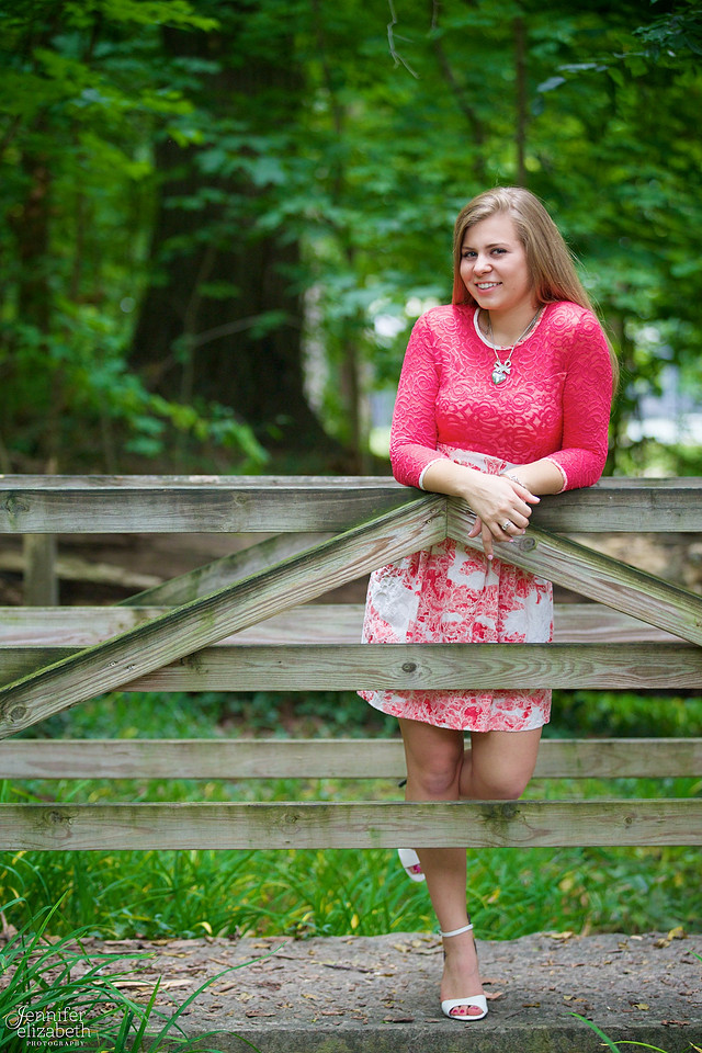 Olesya's Senior Session in Jeffrey Park in Bexley, Ohio