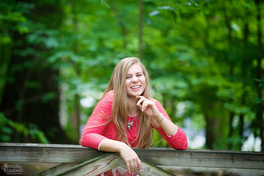 Olesya's Senior Session in Jeffrey Park in Bexley, Ohio