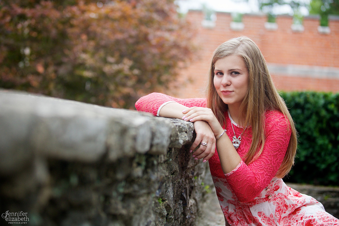Olesya's Senior Session in Jeffrey Park in Bexley, Ohio