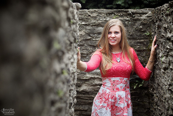 Olesya's Senior Session in Jeffrey Park in Bexley, Ohio