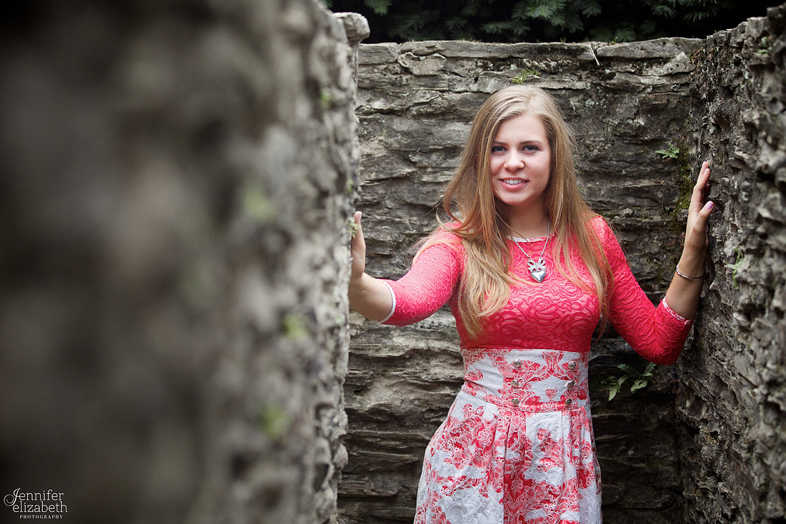 Olesya's Senior Session in Jeffrey Park in Bexley, Ohio