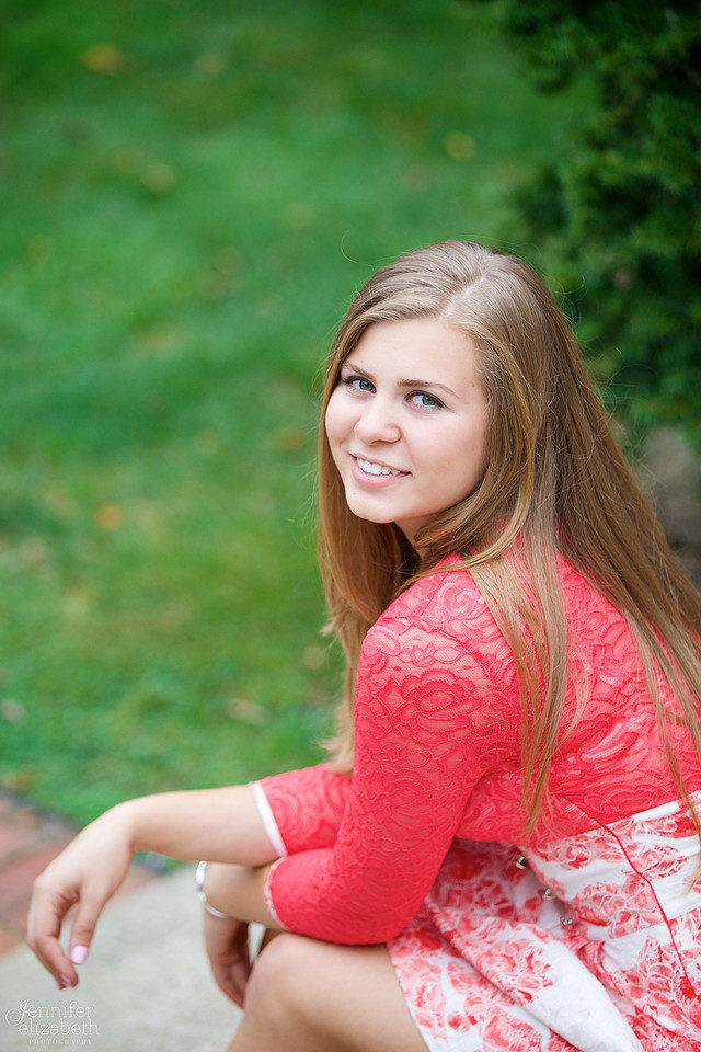 Olesya's Senior Session in Jeffrey Park in Bexley, Ohio