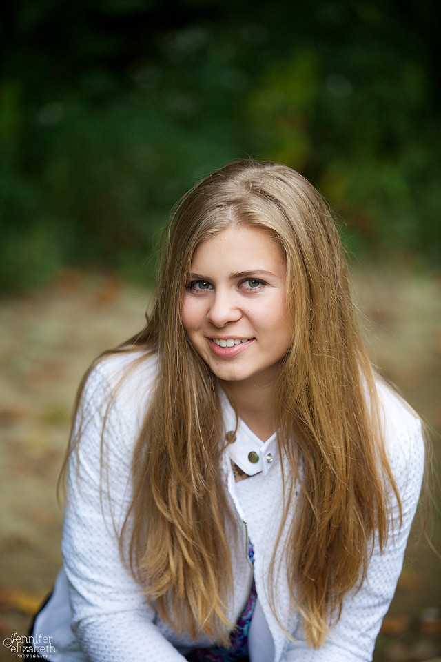 Olesya's Senior Session in Jeffrey Park in Bexley, Ohio