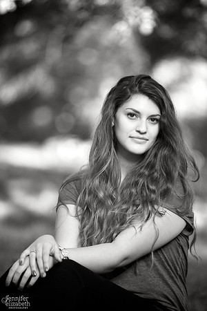Lily' Senior Session in Goodale Park and the Short North