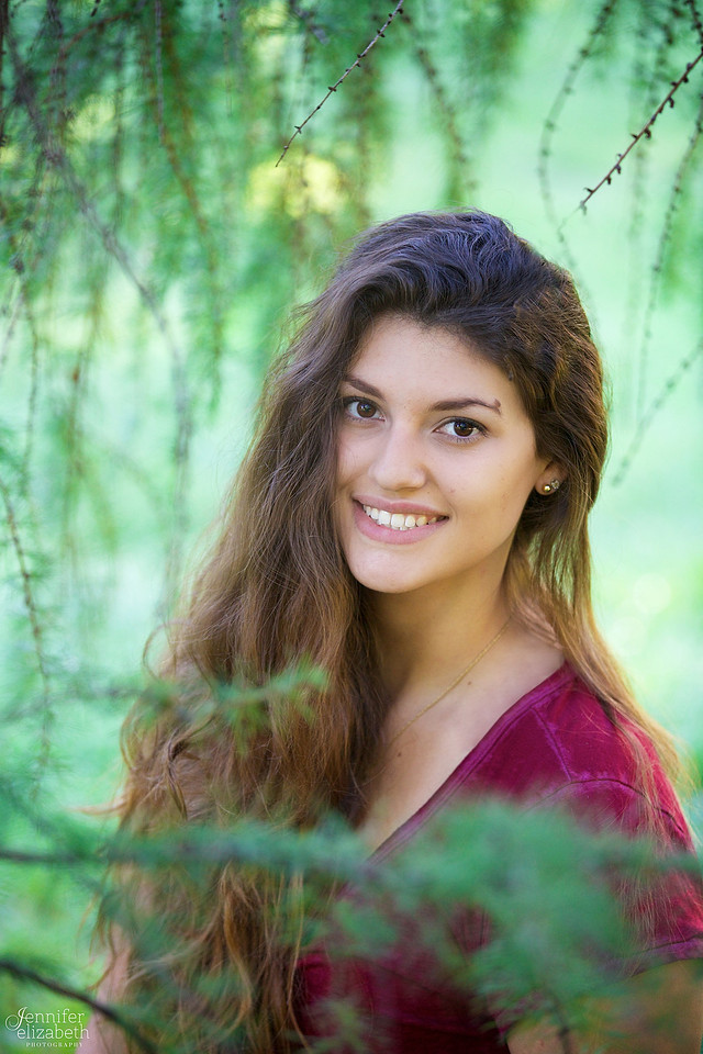 Lily' Senior Session in Goodale Park and the Short North