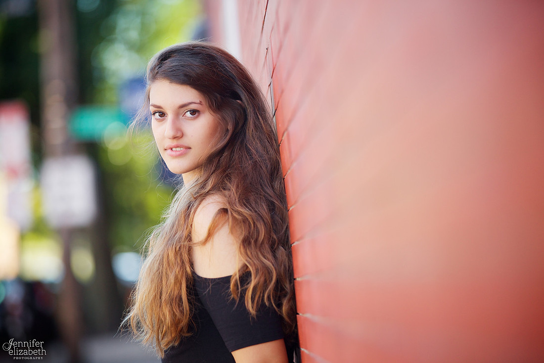Lily' Senior Session in Goodale Park and the Short North