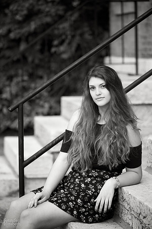 Lily' Senior Session in Goodale Park and the Short North