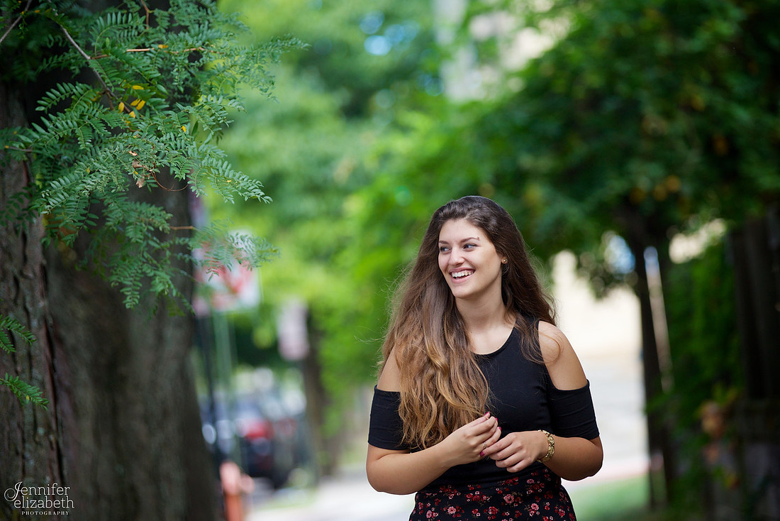 Lily' Senior Session in Goodale Park and the Short North