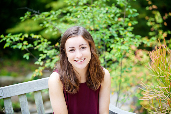 Marissa: Senior Portrait Session at Inniswood Metro Gardens in Westerville, Ohio