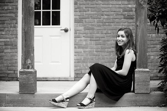 Marissa: Senior Portrait Session at Inniswood Metro Gardens in Westerville, Ohio