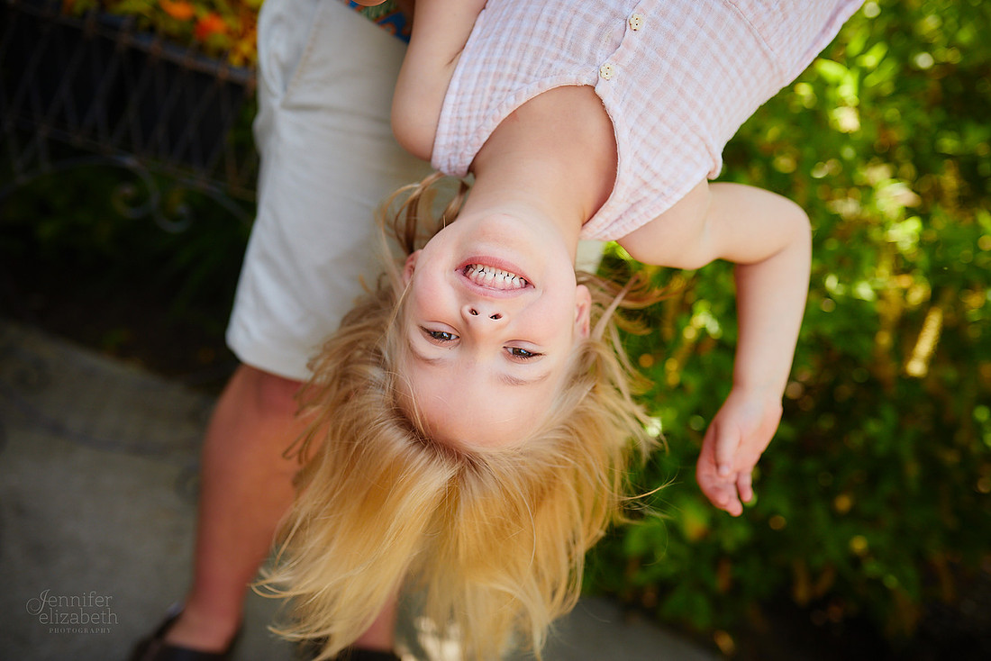 The S Family: Backyard Portrait Session in Lyndhurst