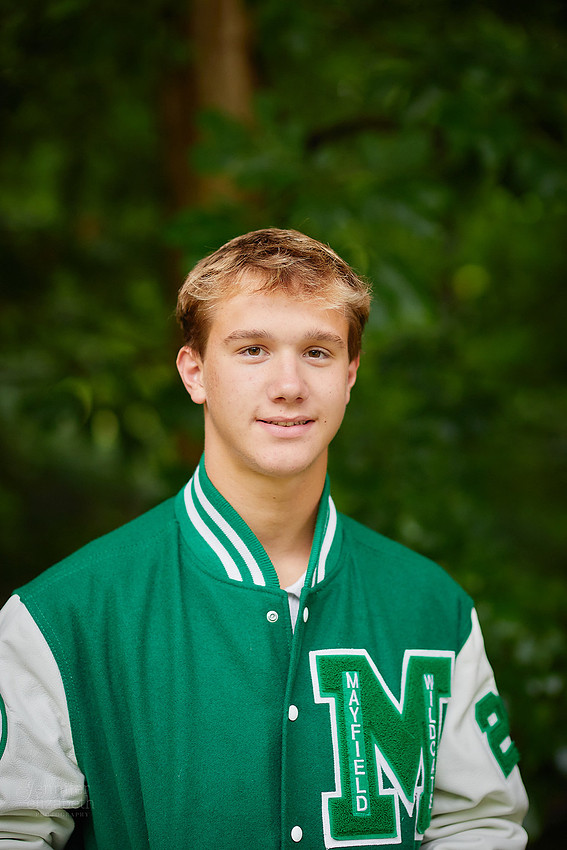 Luke: Senior Session in Gates Mills