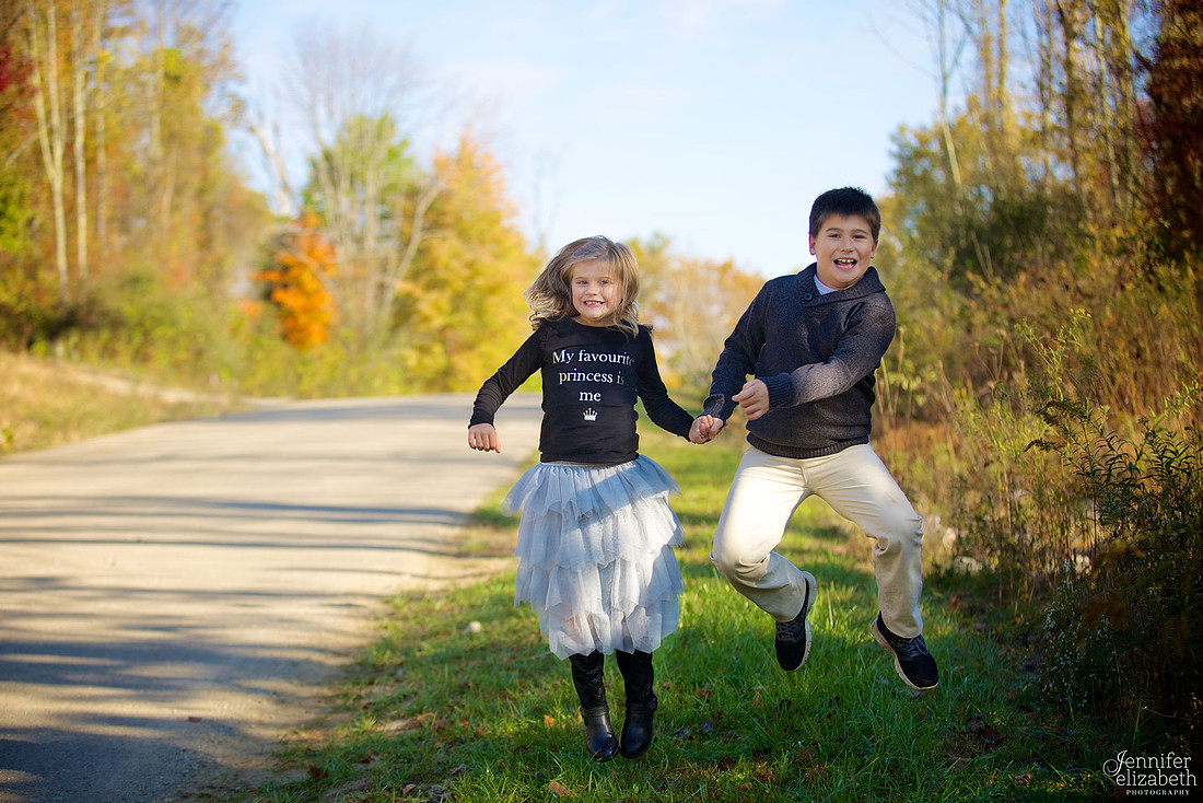 Fall Family Portrait Session in Granville, Ohio near Columbus