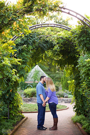 Melissa and Charles: Inniswood Gardens Engagement Session
