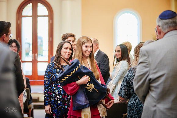 Meredith: Bat Mitzvah in New Albany, Ohio at Temple Beth Shalom and the New Albany Country Club