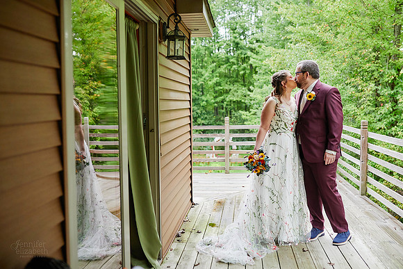 Maria & Matt: Wedding at Kingsville Lodge